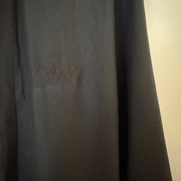 Hugo Boss bathrobe Men size M - very good condition - Picture 2 of 3